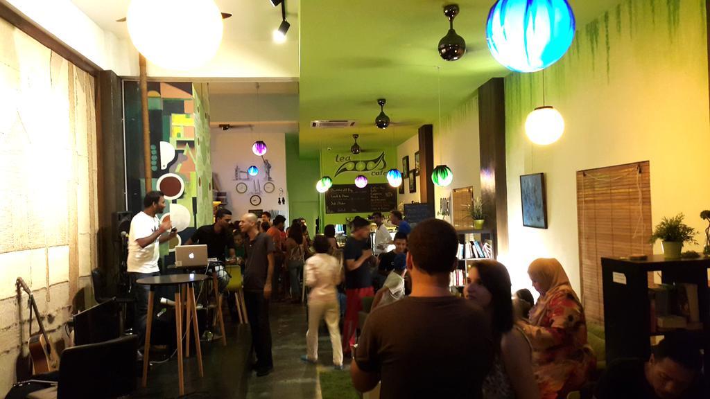 PODs The Backpackers Home&Cafe, Kuala Lumpur Bagian luar foto