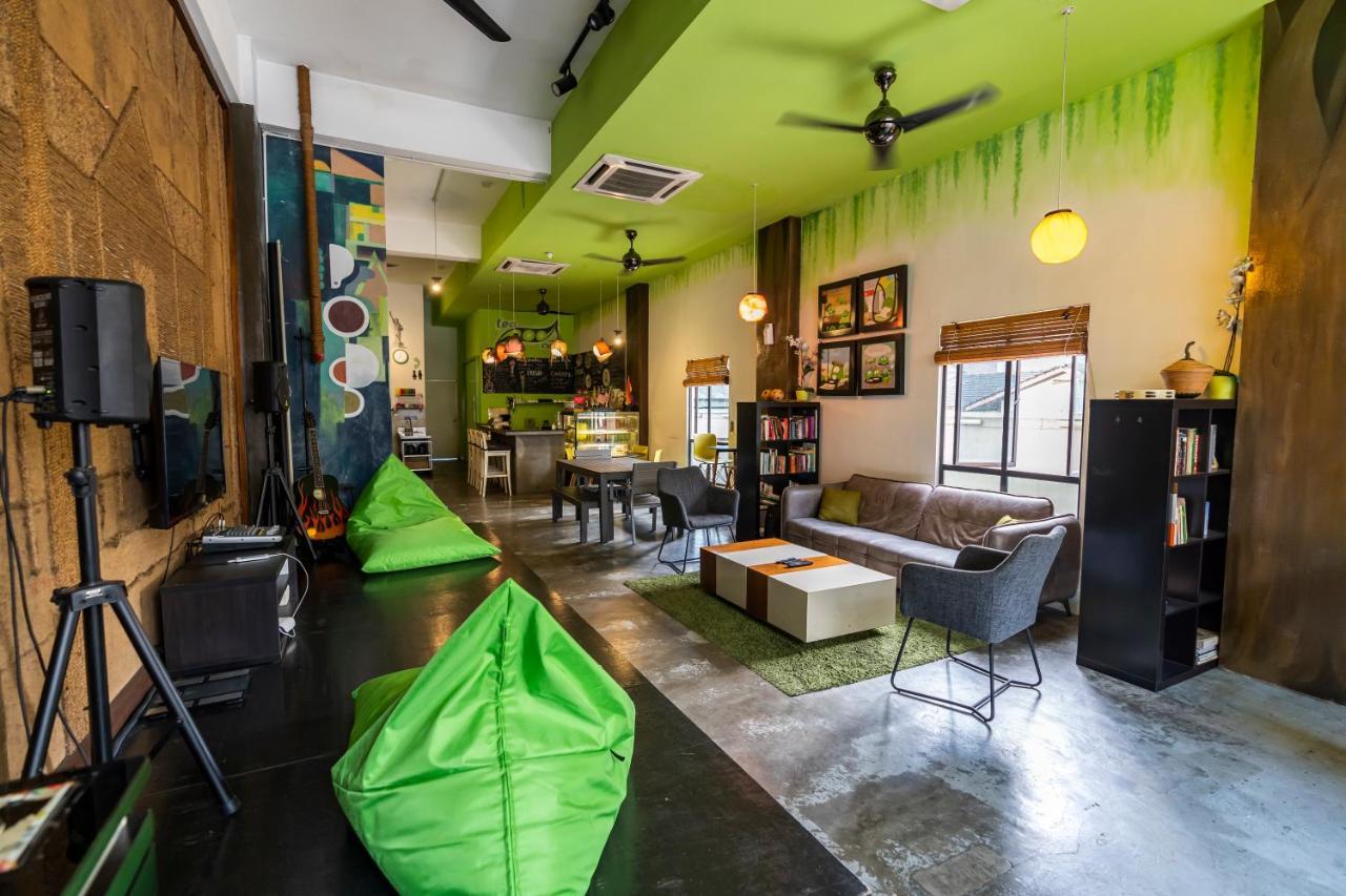 PODs The Backpackers Home&Cafe, Kuala Lumpur Bagian luar foto